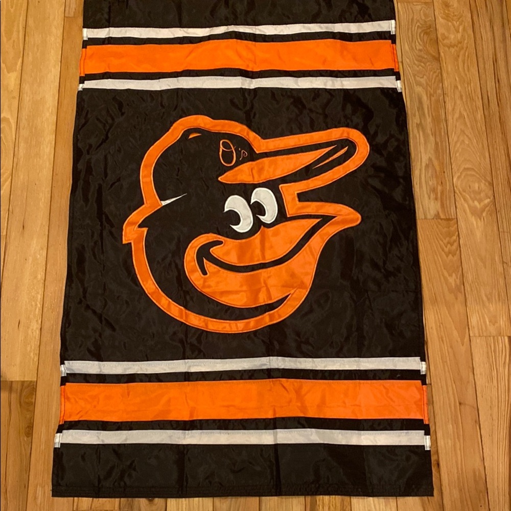 Baltimore Orioles Black and Orange Towel